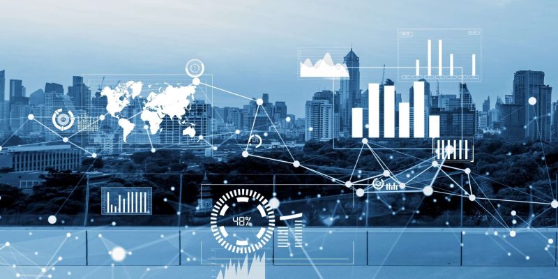 Business data analytic interface fly over smart city showing alteration future 2024 IA et responsabilité