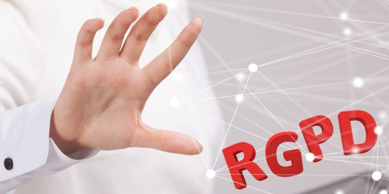RGPD-Spanish-French-and-Italian-version-of-GDPR-Reglamento-General-de-Proteccion-de-datos-General-Data-Protection-Regulation-Young-woman-working-with-information©Fotolia-com-e1528101367922 Avocat Protection des données personnelles